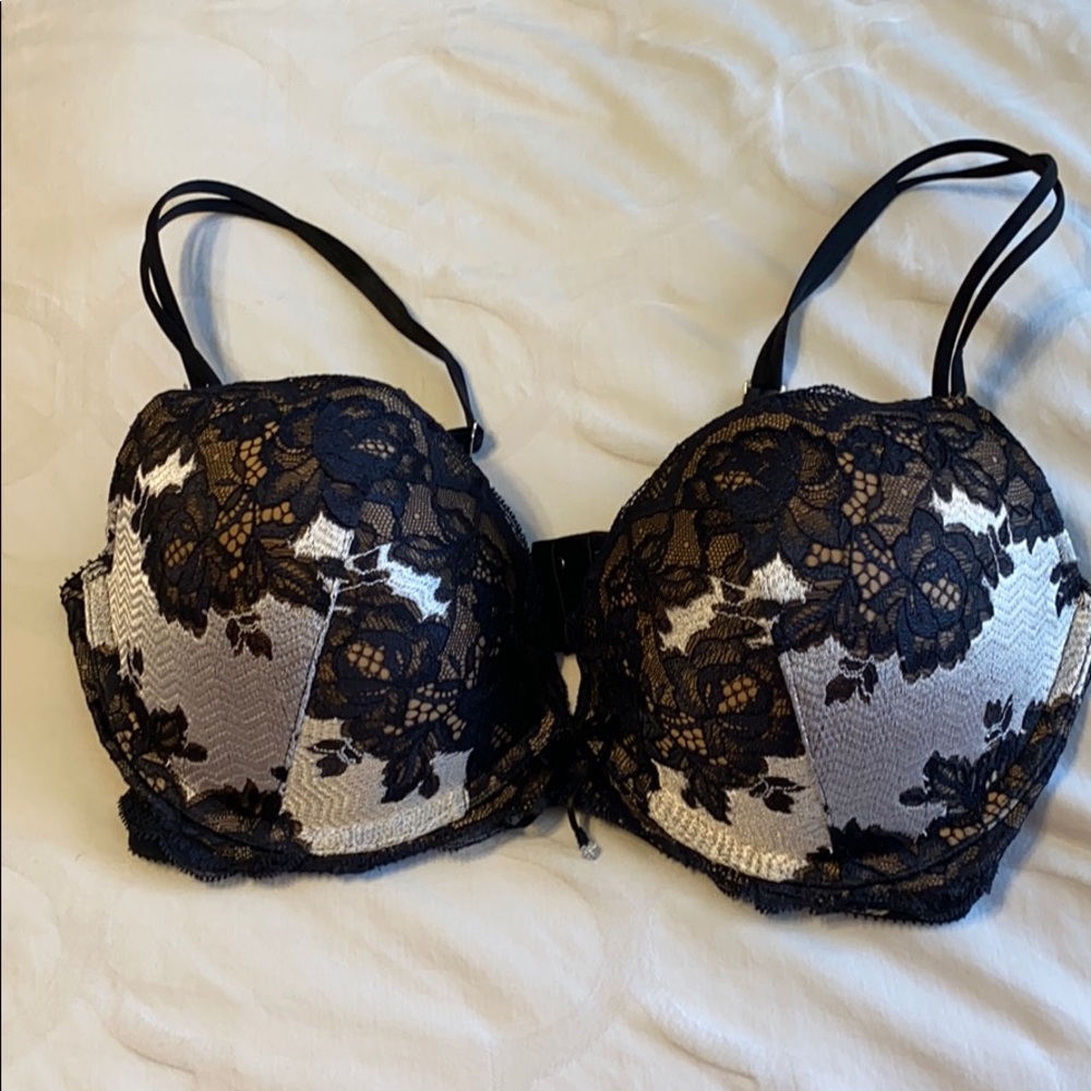 Victoria’s Secret Push Up bra